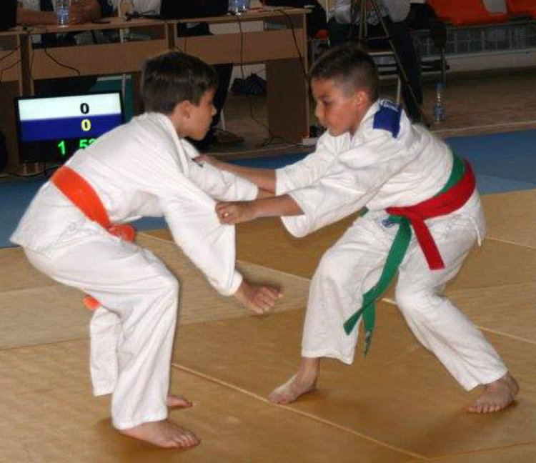 Хасковските джудисти с републиканска отборна титла в Сливен