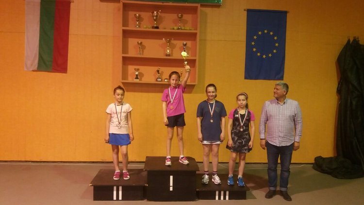 Елиф от Момчилград стана републикански шампион по тенис