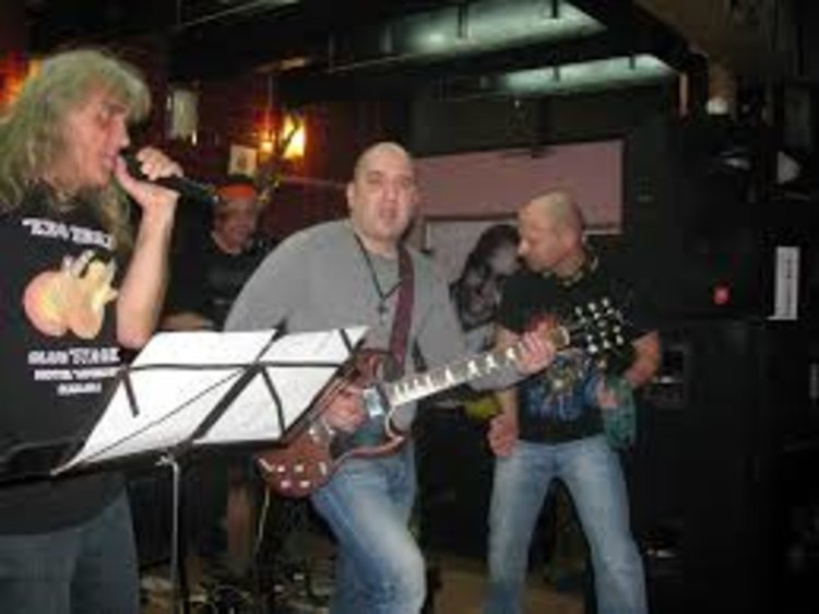 Рок концерт в Кърджали на открито,инициативата на зам.-председателя на парламента Цвета Караянчева