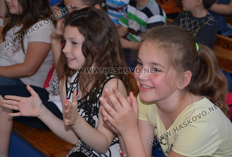 Директорът на училище „Христо Смирненски“ вече знае защо малките искат да са като него