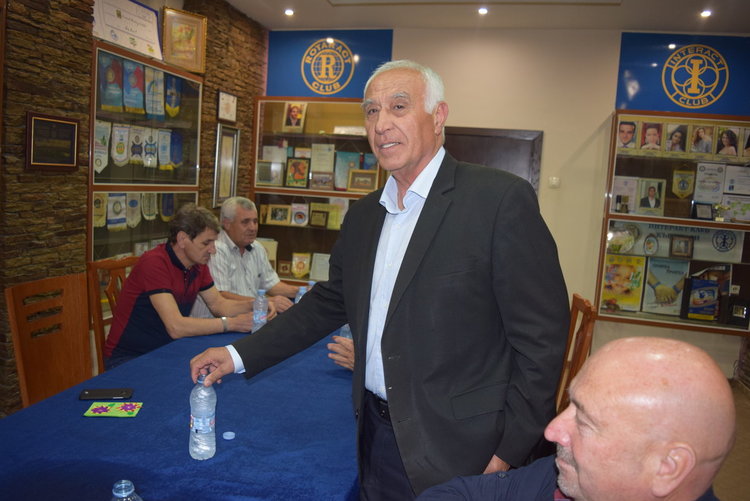 Джевдет Адем