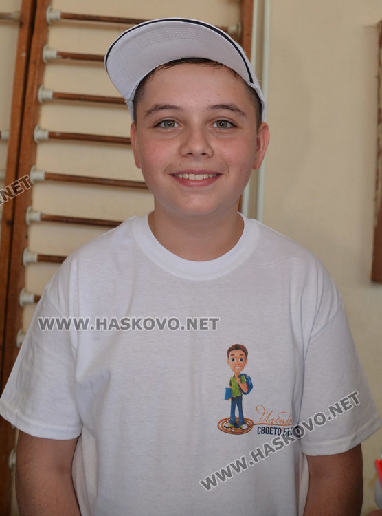 Джеймс Владимиров се справи брилянтно с ролята си на водещ