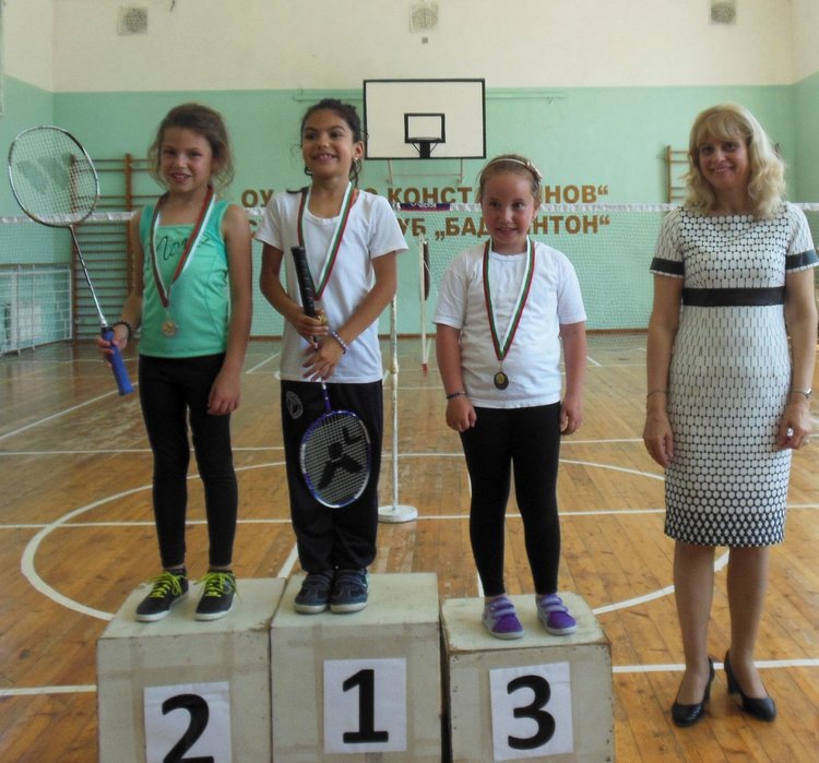 Победителите при момичетата