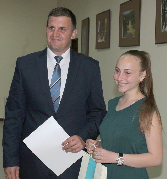 Две първи награди на областния във фото конкурса „Виждам красотата“