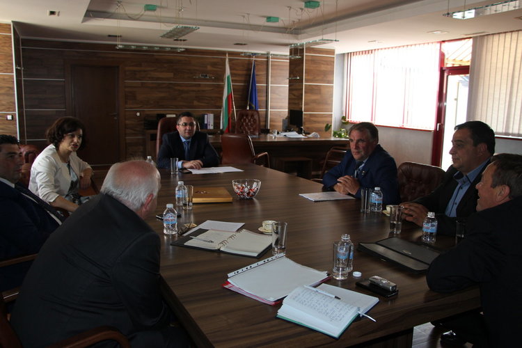 МРРБ реши: Пътят Загражден – Белица ще се ремонтира още тази година