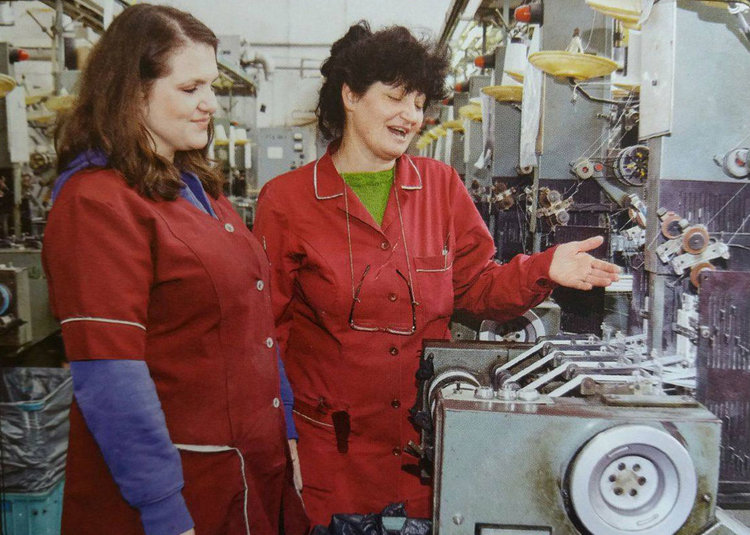 Фирма "Искра" чества 55 години от откриването на пасмантерийното производство в Първомай