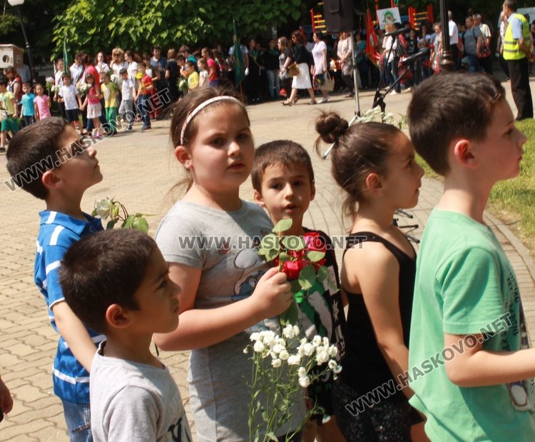 Почетоха 141 години от гибелта на Христо Ботев в Димитровград