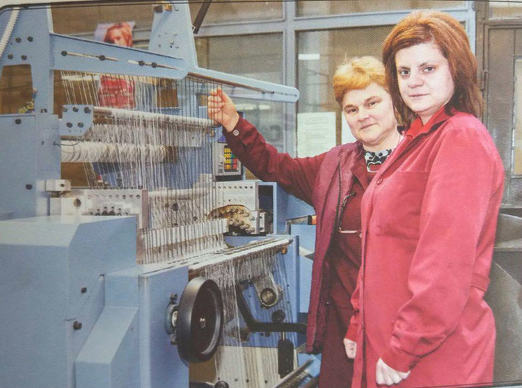 Фирма "Искра" чества 55 години от откриването на пасмантерийното производство в Първомай