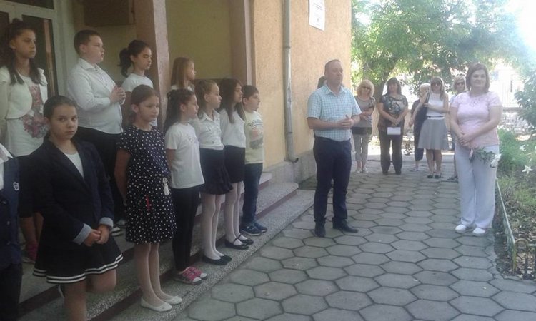 Ботевци почетоха паметта на загиналите за свободата на България