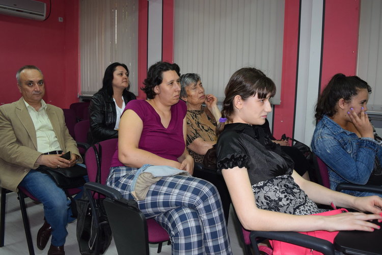 Деца  посредничат при решаване на конфликти