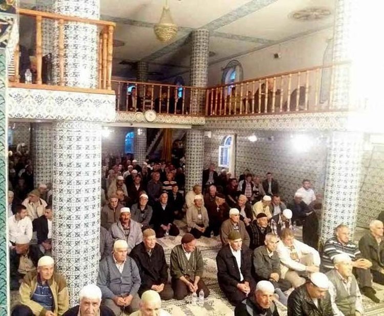 500 души в Бенковски се събраха на ифтар