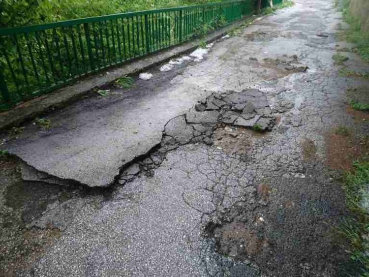 Пътят за Градът, Ряка и Катраница вече е отворен, къщата в Подвис – отводнена