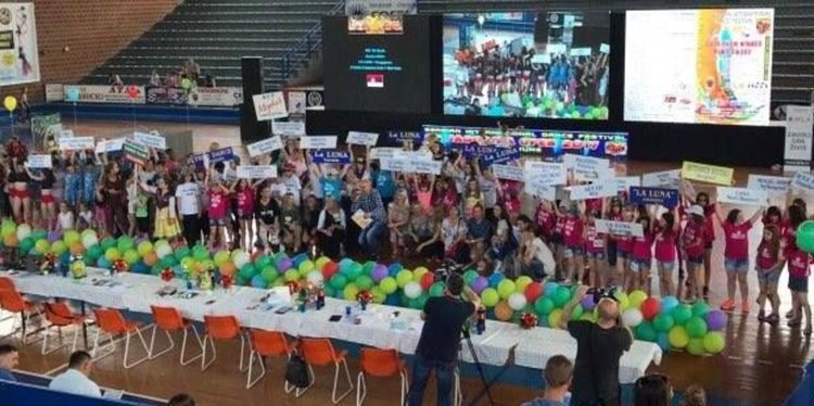 "Галаксико" получиха паспорти със своите отличия в Сърбия