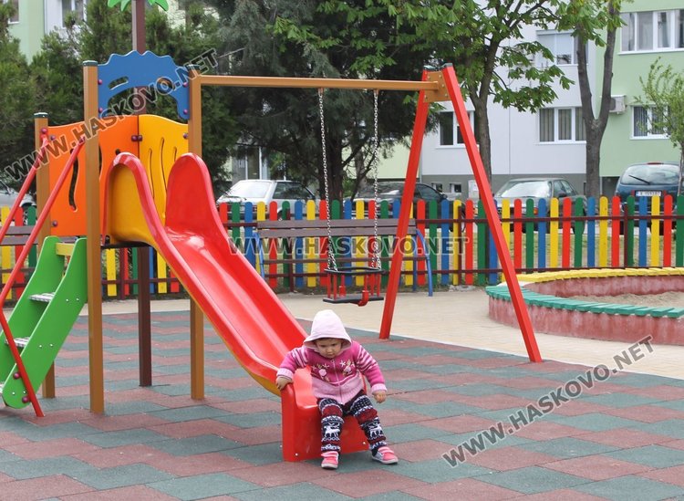 Димитровградчани кандидатстват за проекти до 5000 лева за градинката пред блока 