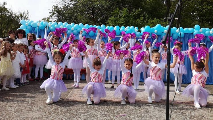 Клуб по танци Dance fit се премести в нова зала