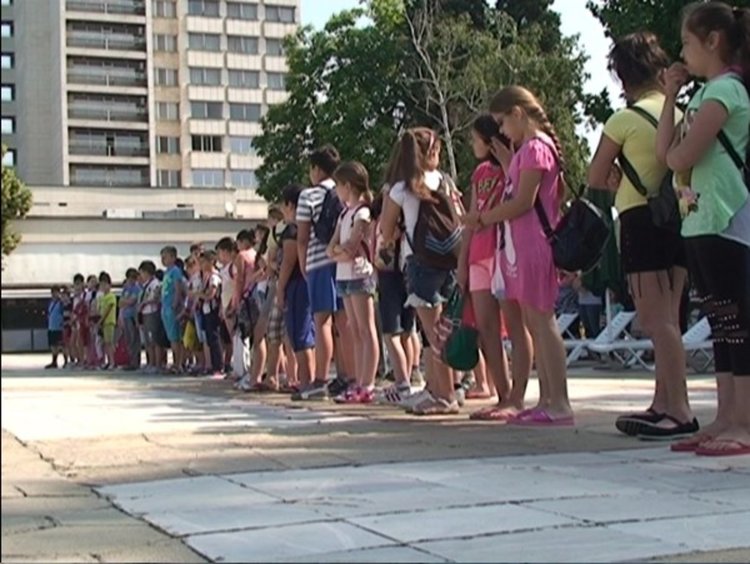 Зам.-кметът Веселина Тихомирова откри Плувно лято 2017