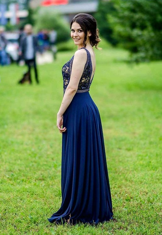 „Орфей” закрива сезона с концерт, разделя се с две абитуриентки