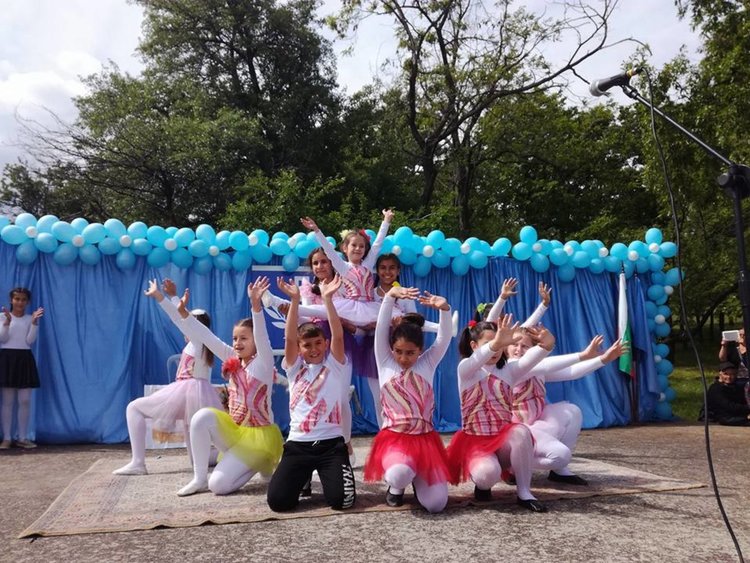 Клуб по танци Dance fit се премести в нова зала