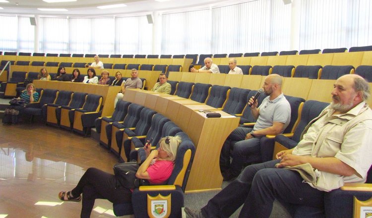 Димитровградчани не проявиха интерес към номинациите за почетни граждани