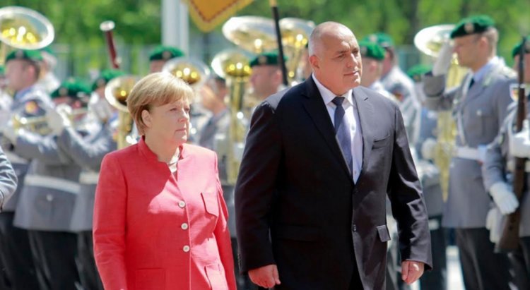 Борисов разговаря с Меркел в Берлин