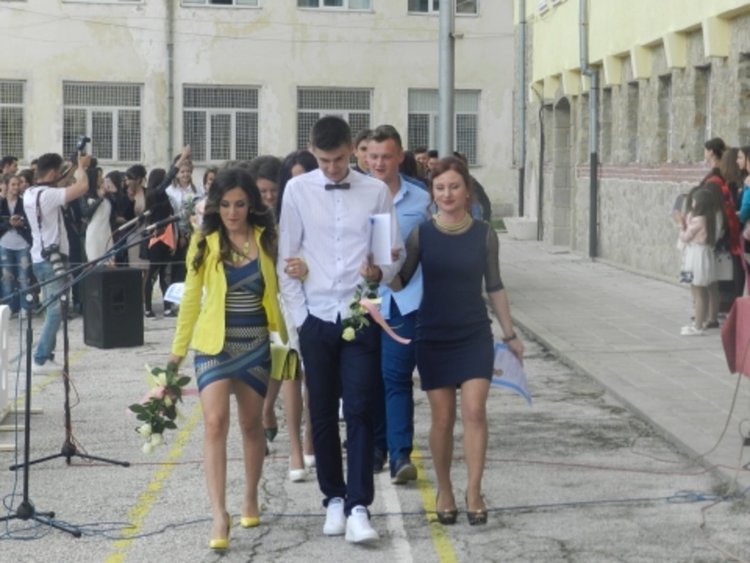 131 петокласници от Смолянско минаха външно оценяване по география