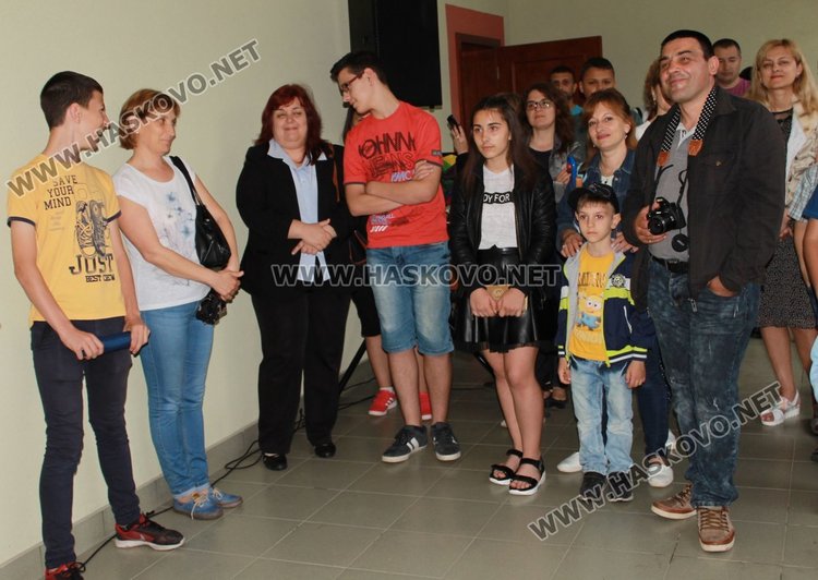 Отличиха 27 димитровградски математици и техните преподаватели 