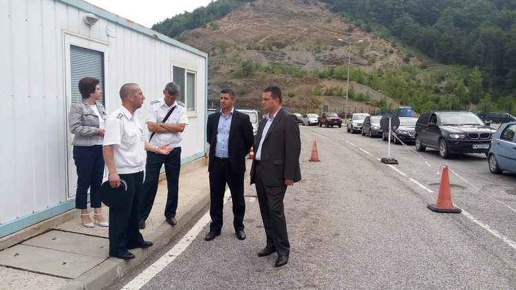 Областният управител Никола Чанев инспектира ГКПП „Маказа“