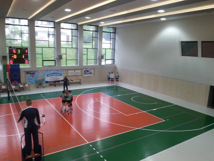 Три победи завоюваха волейболистките от ОУ &bdquo;Иван Вазов&rdquo; в Смолян на републиканското първенство за момичета