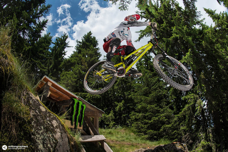 С голям летен фестивал на Еньовден Пампорово открива сезона