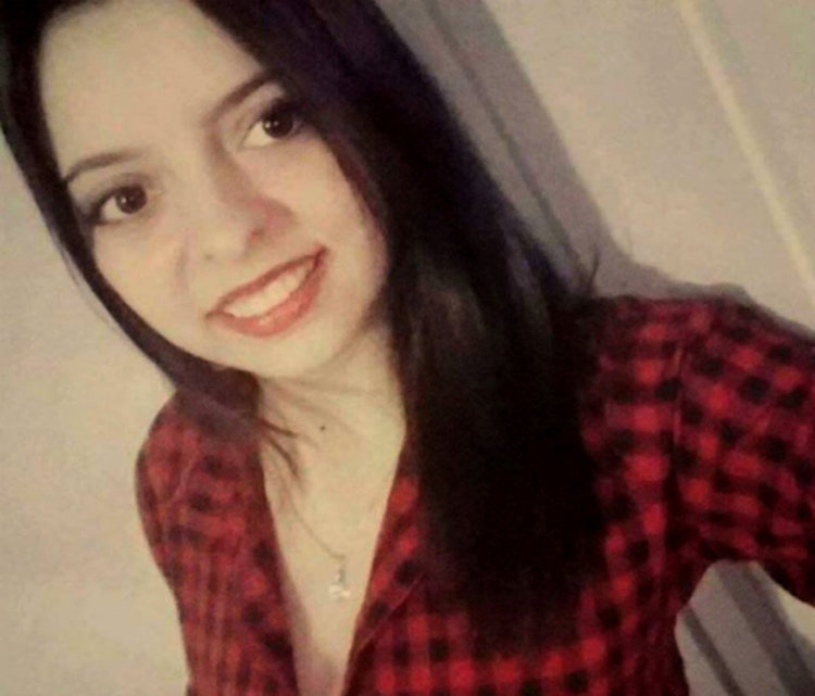 Близо 3000 лева събра концертът в подкрепа на 18-годишната Атанаска