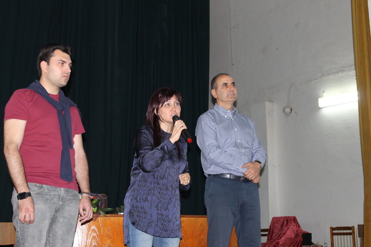 Цветан Цветанов в село Бенковски:  ГЕРБ е с протегната ръка към всеки жител на област Кърджали 