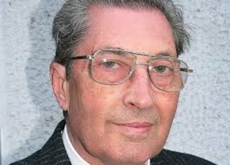 Почина журналистът Тодор Коларов