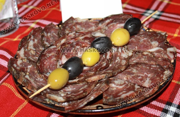 Избраха най-добър майстор на пуската в димитровградското село Ябълково