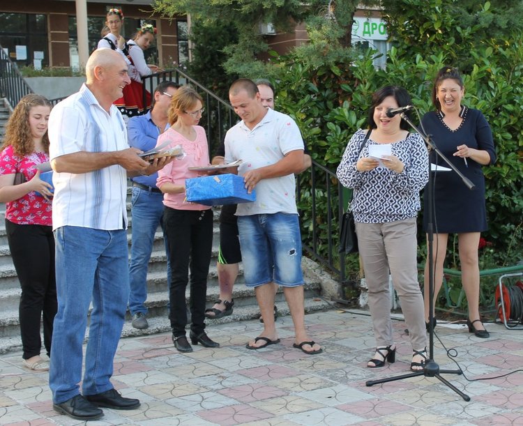 Избраха най-добър майстор на пуската в димитровградското село Ябълково