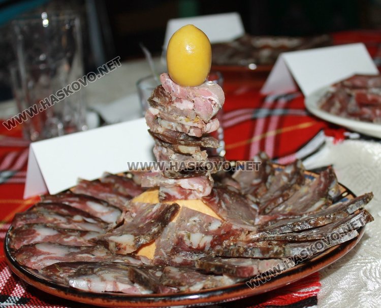 Избраха най-добър майстор на пуската в димитровградското село Ябълково