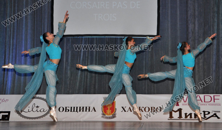 Купата на Хасково от „Вълшебен свят“ замина за Търново, най-добър солист е Петра Недялкова 