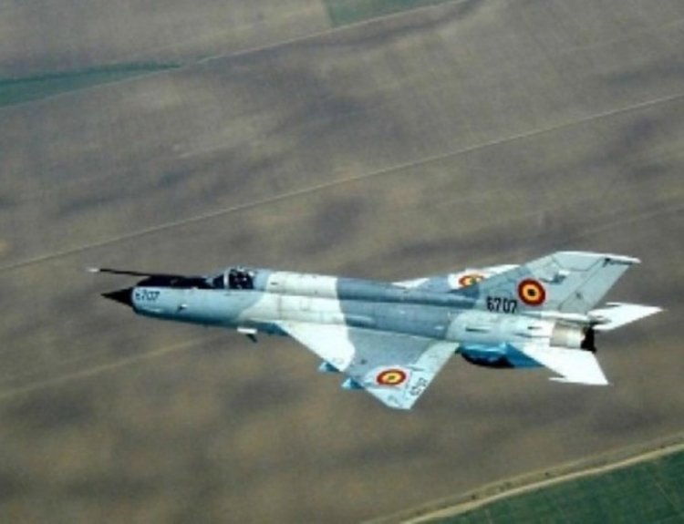 Румънски изтребител се разби на учение с български ВВС