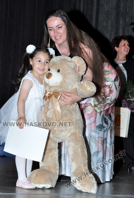 На три години и половина Аделина вече е звезда