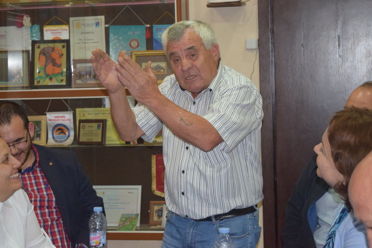 Садула Хаджиев