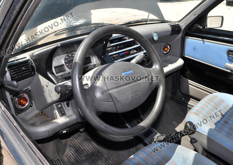 Хасковски автомонтьор си направи електромобил