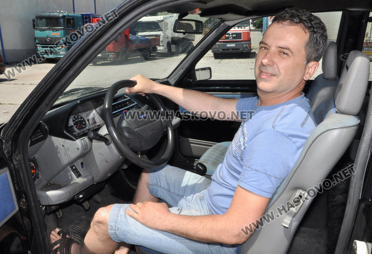 Хасковски автомонтьор си направи електромобил