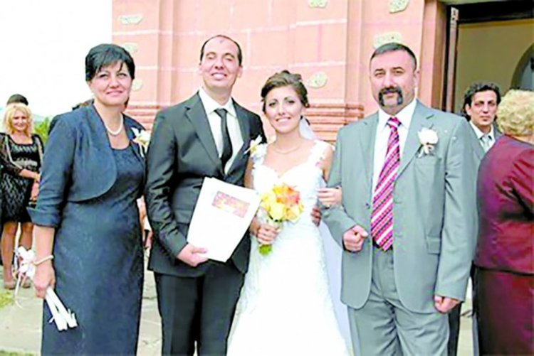 Цвета Караянчева: Побойничка съм от малка, слушам хардрок