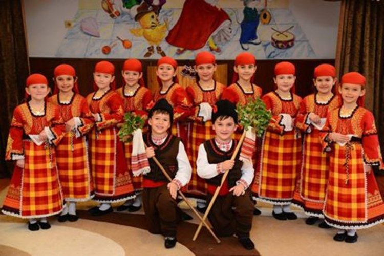 С „На мегдана” малчуганите от детска градина „Синчец” спечелиха сърцата на публиката и първо място в международен фестивал