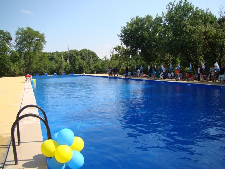 Басейнът в Димитровград ще отвори идната седмица