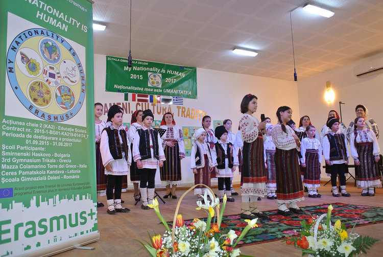 34 ученици от „Хр. Смирненски“ със сертификати по проект „Моята националност е ЧОВЕК“