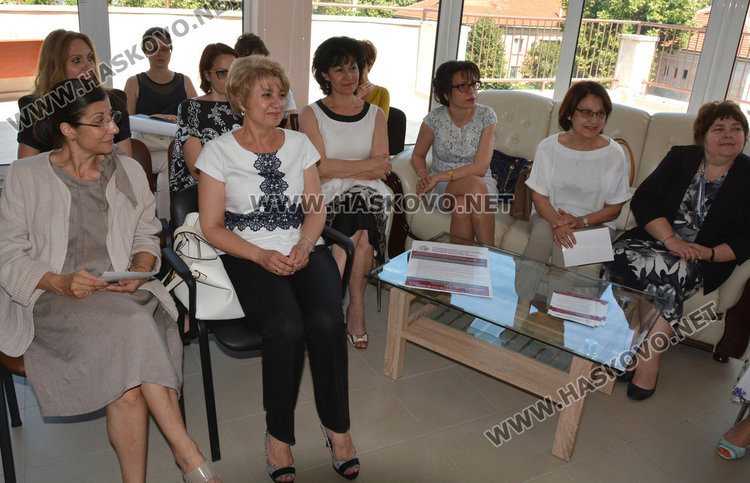 50 адвокати консултират безплатно бедни в Хасково