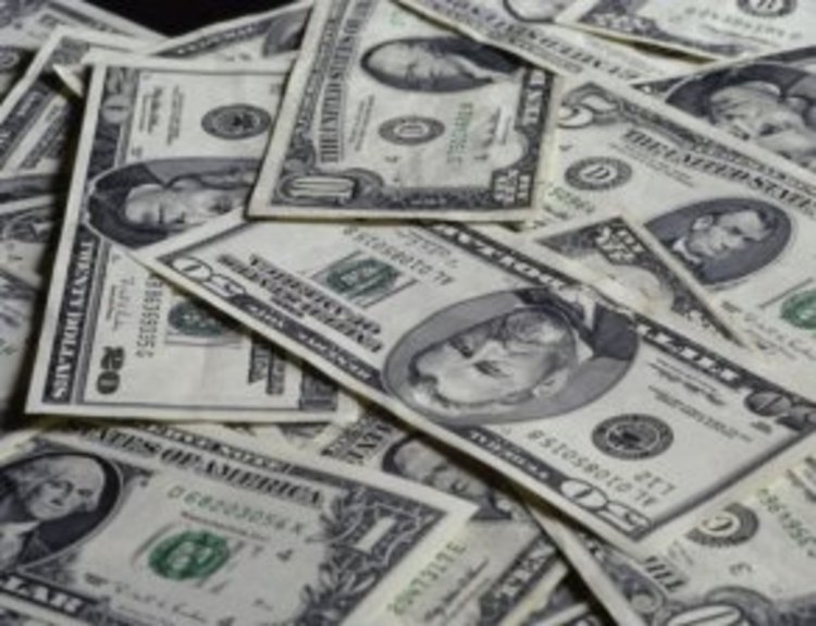 Русия увеличава инвестициите си в американски държавни облигации  