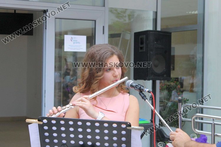 Дипломираха се първите седмокласници от ПМГ