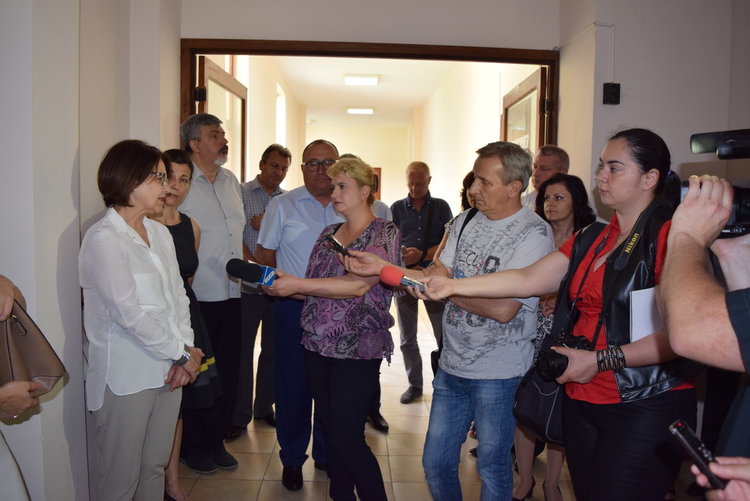 Елена Чернева във фокуса на вниманието