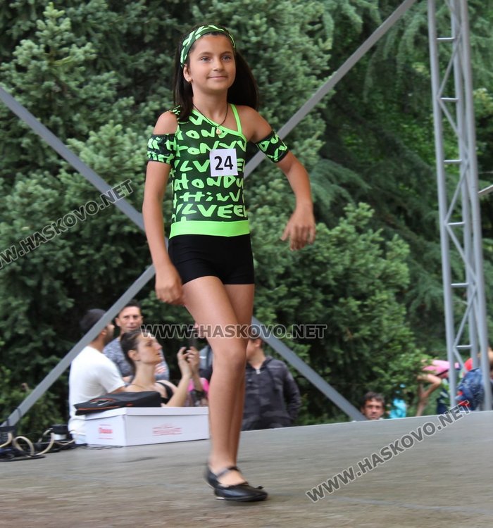 Избраха принцеси и принцове в конкурс "Мини мис и Мини мистър Димитровград"